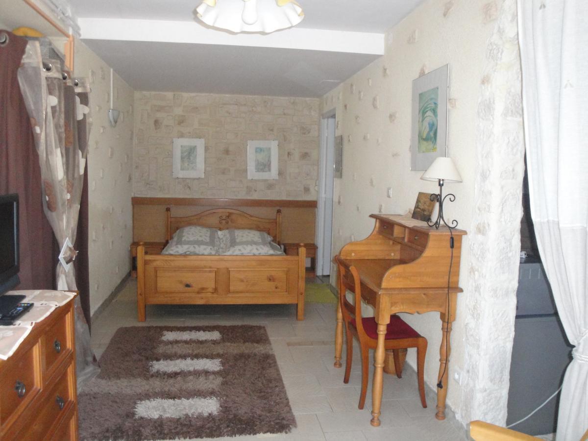 Auterive  Domaine De Poudos B&B 외부 사진